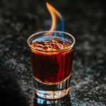 Receta de cóctel de Dr. Pepper en llamas
