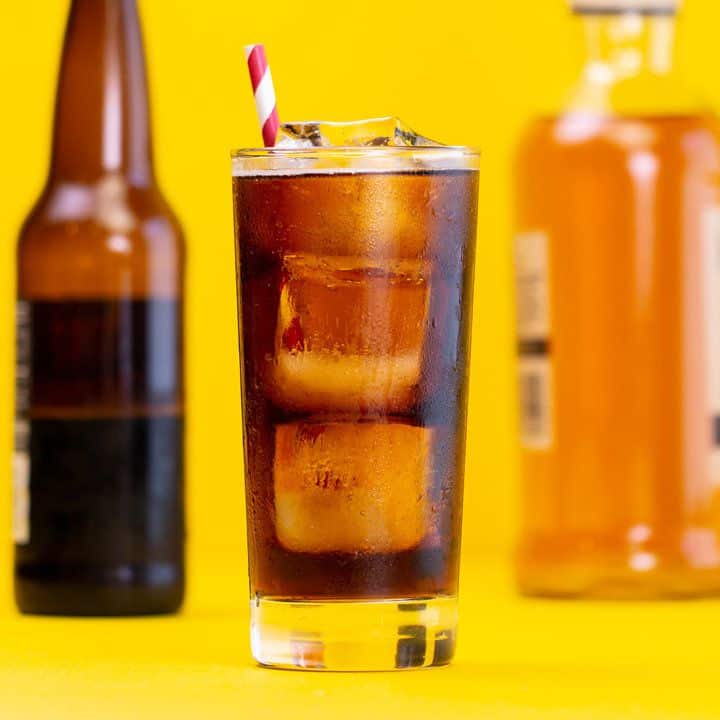 Receta de Bourbon & Root Beer Cocktail
